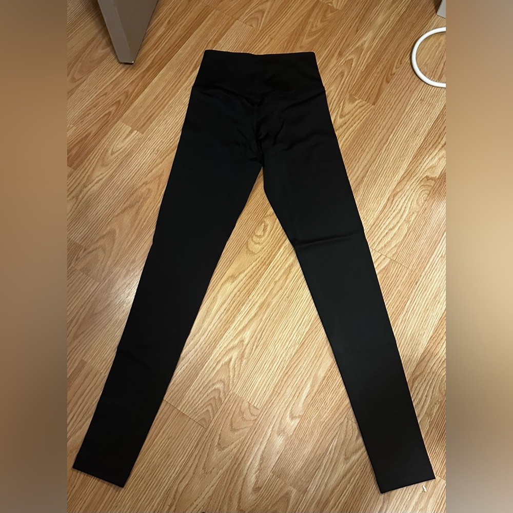 NWT - Girlfriend Collective  - FLOAT leggings - Black - XS